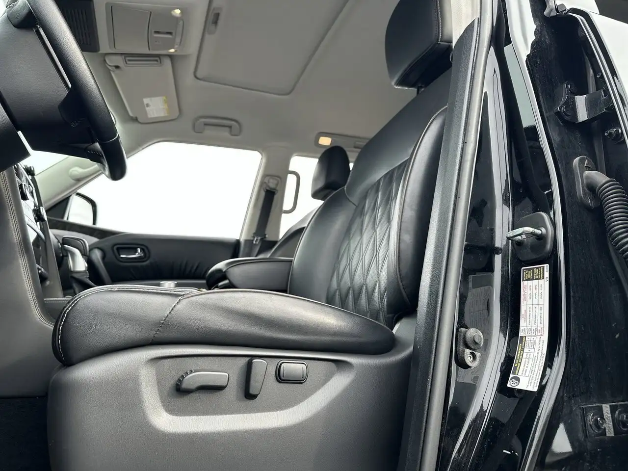 Nissan Armada fotografie Nissan Armada