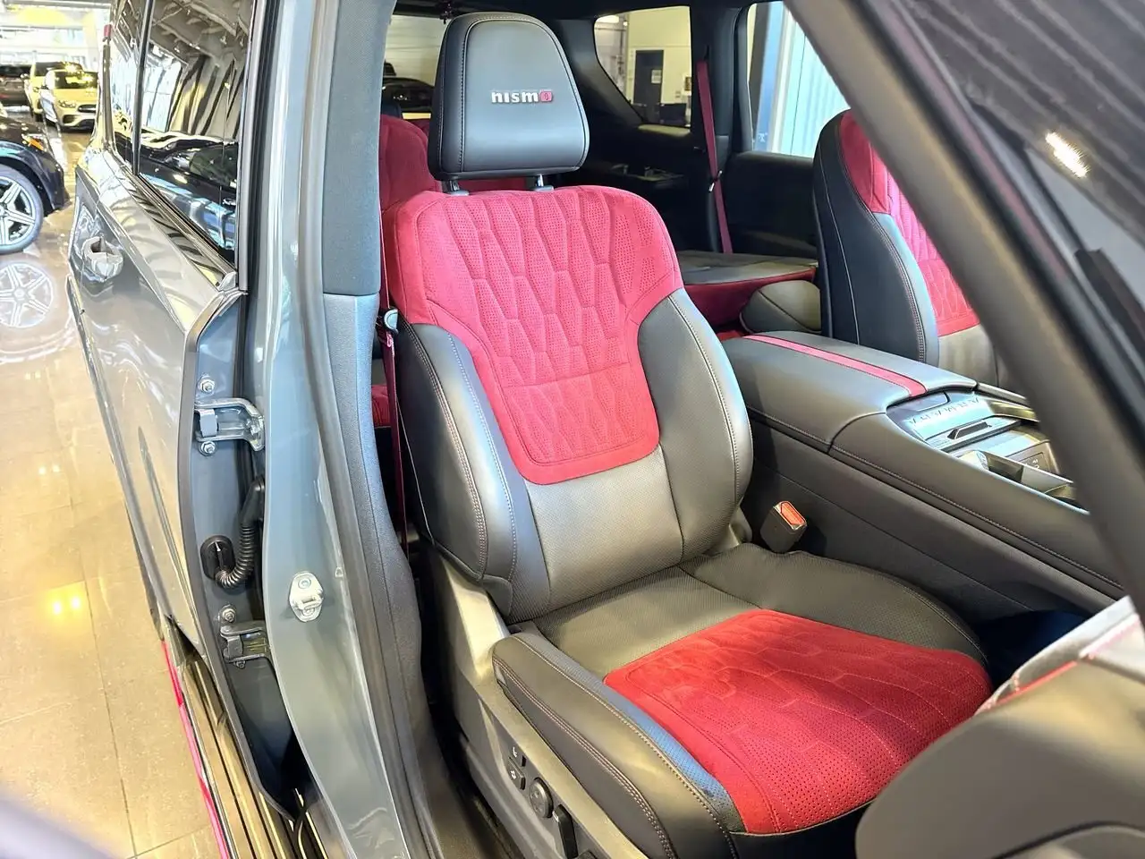 Nissan Armada fotografie Nissan Armada