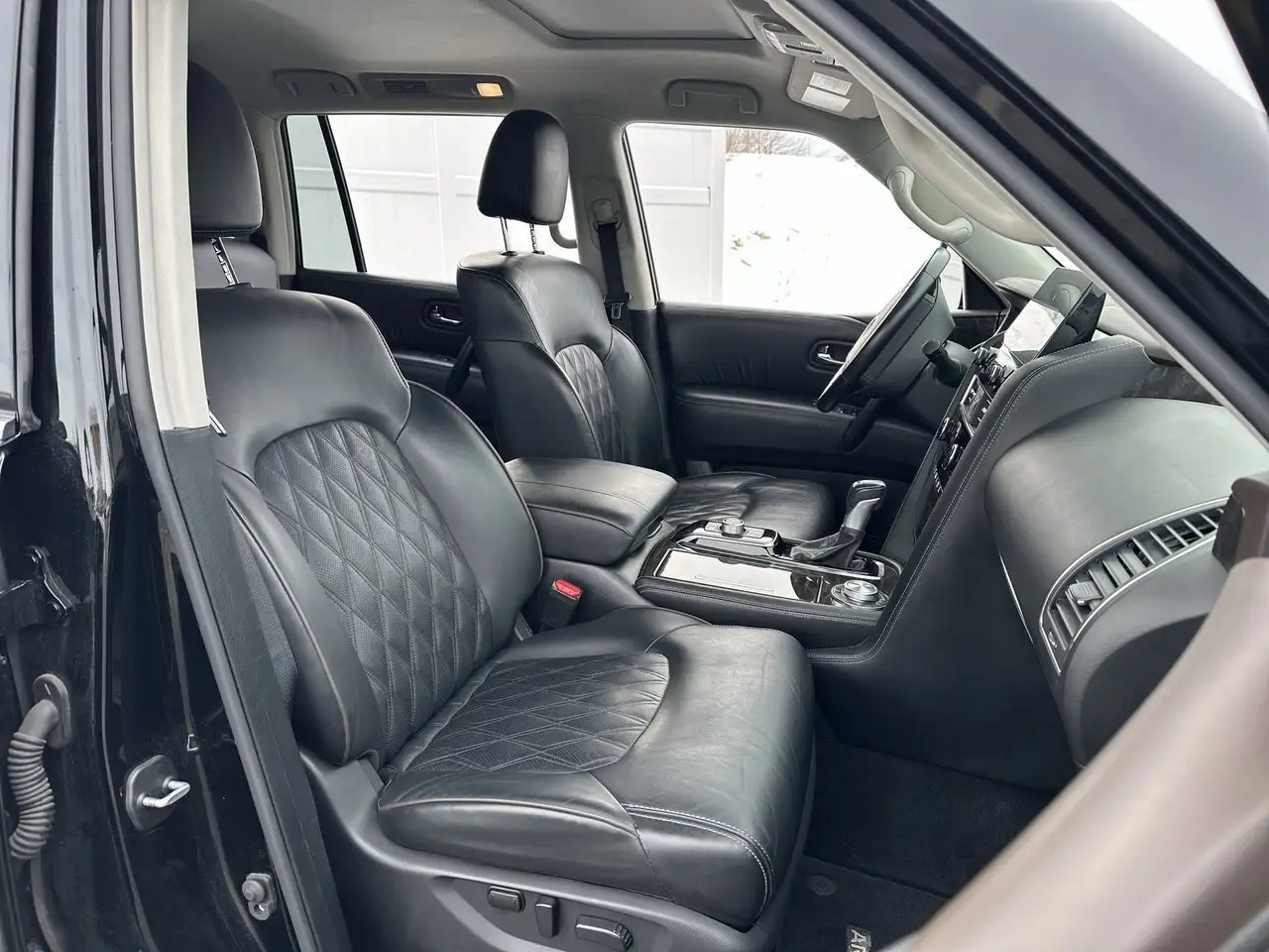 Nissan Armada fotografie Nissan Armada