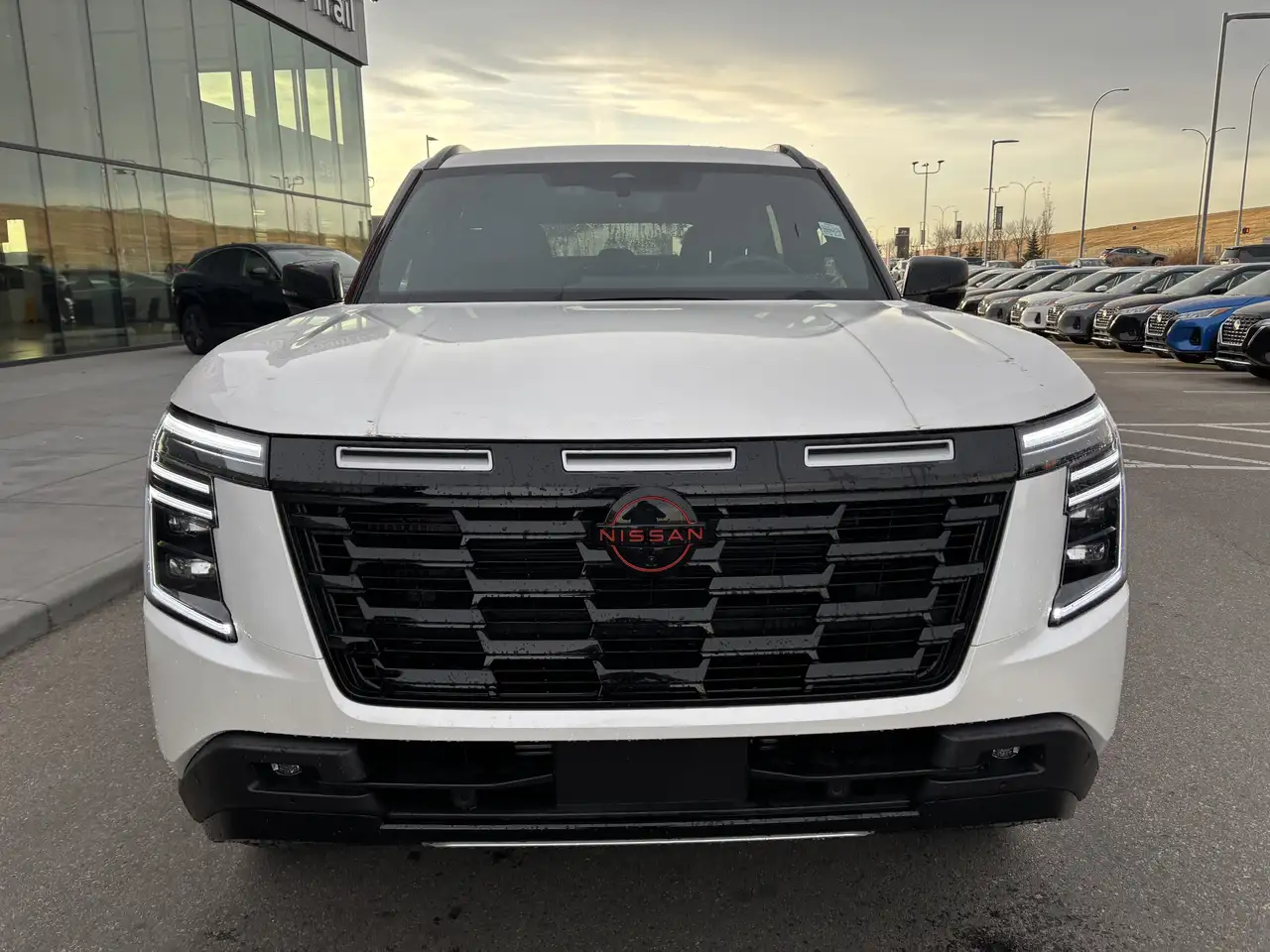 Nissan Armada снимка Nissan Armada