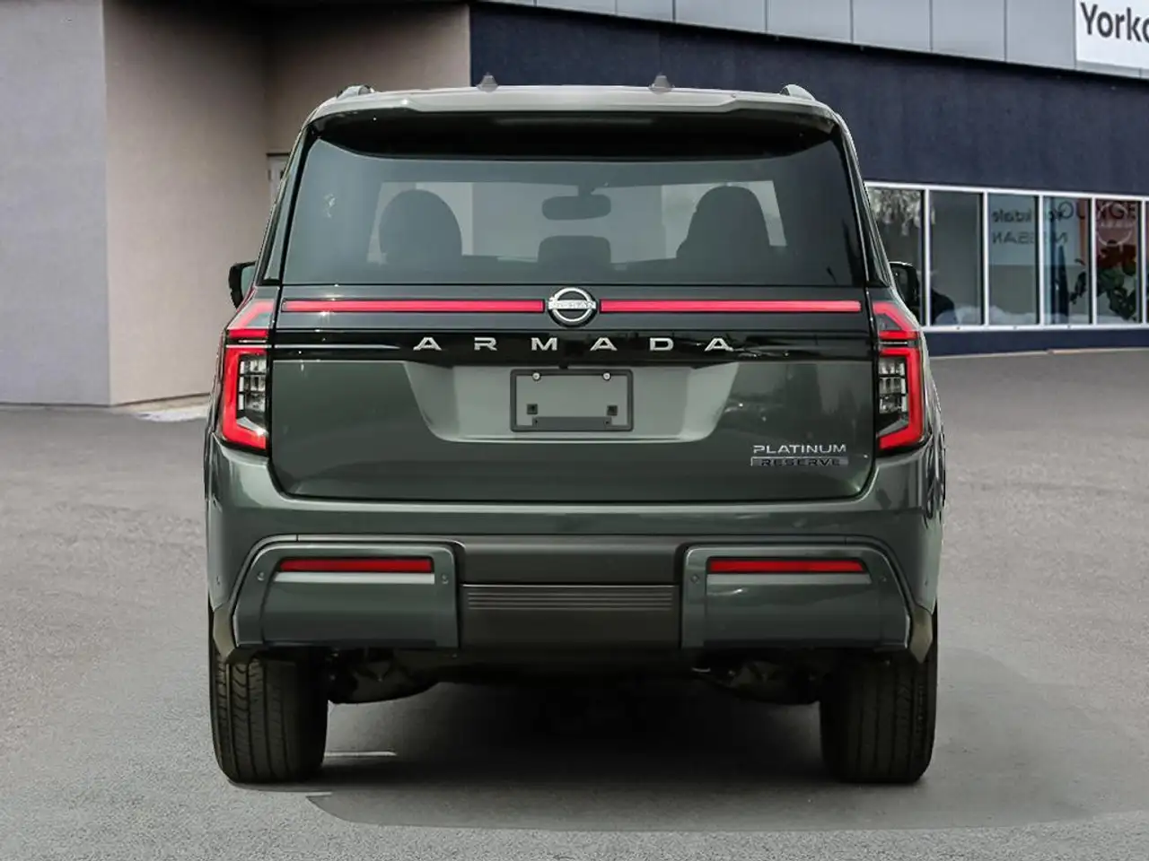 Nissan Armada снимка Nissan Armada