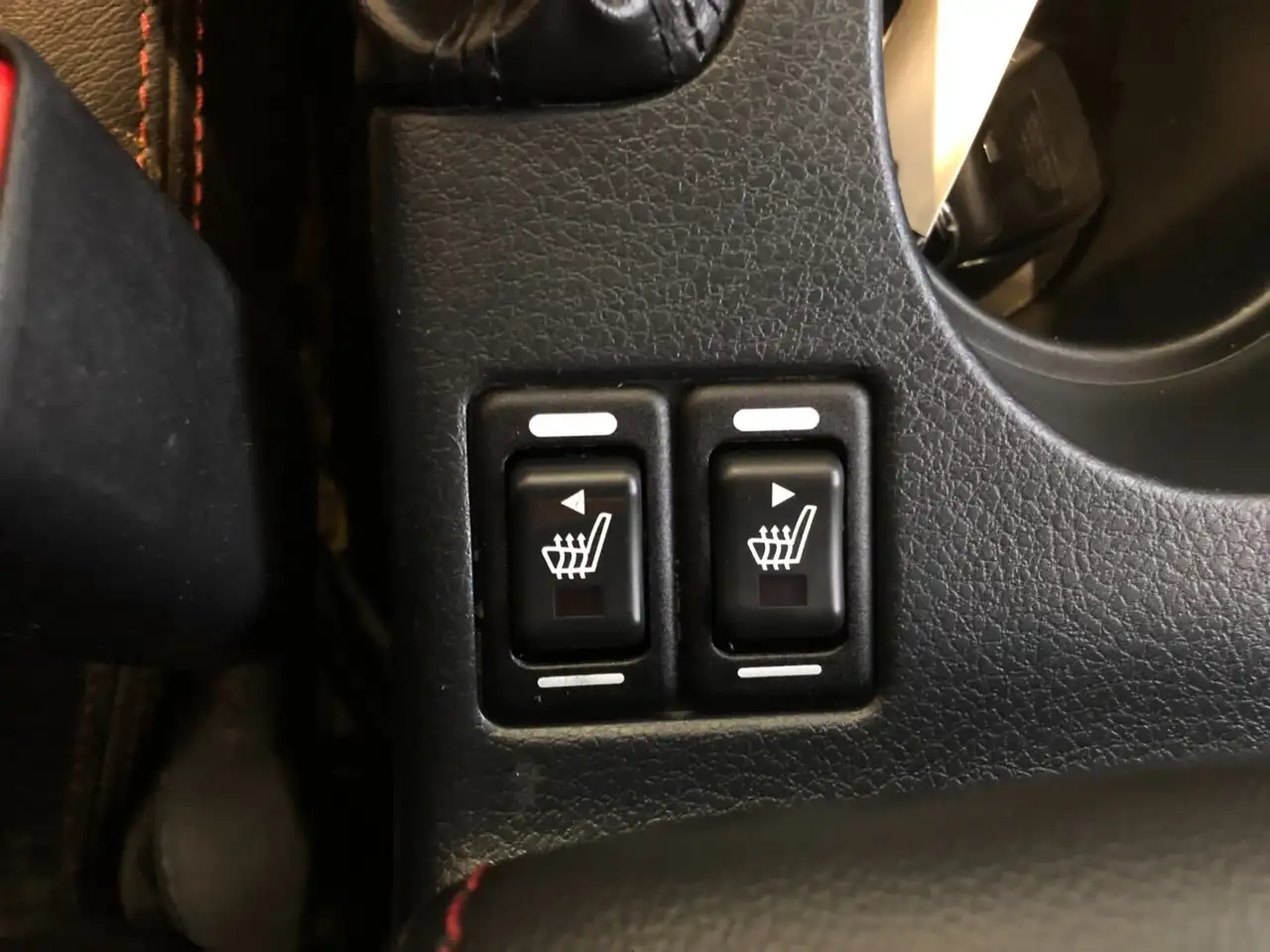 Subaru WRX снимка Subaru WRX