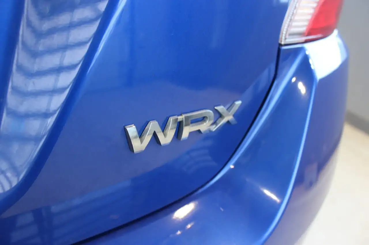 Subaru WRX снимка Subaru WRX