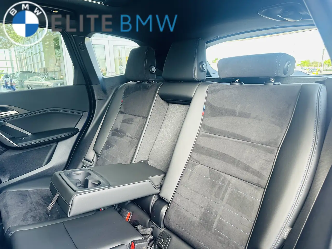 BMW X1 photo BMW X1
