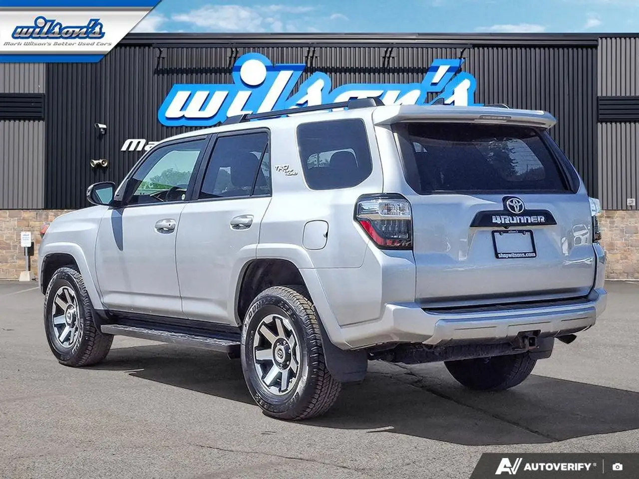 Toyota 4-Runner снимка Toyota 4-Runner