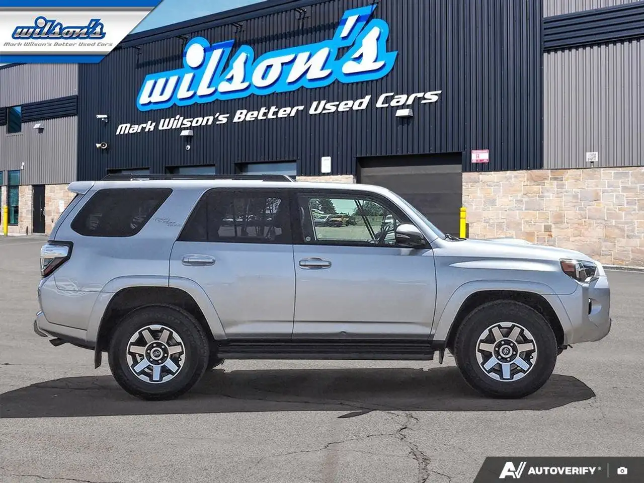 Toyota 4-Runner снимка Toyota 4-Runner