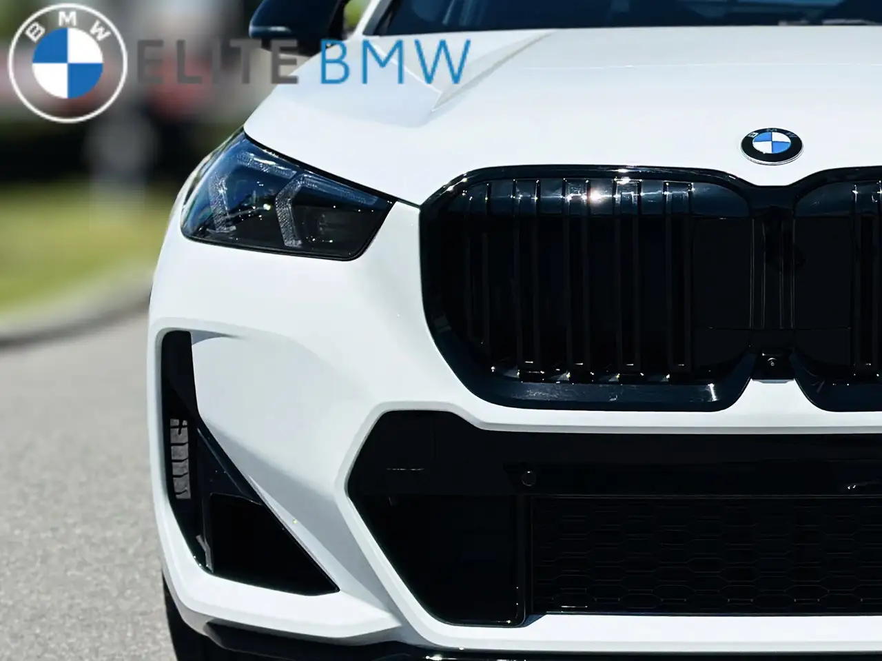 BMW X1 photo BMW X1
