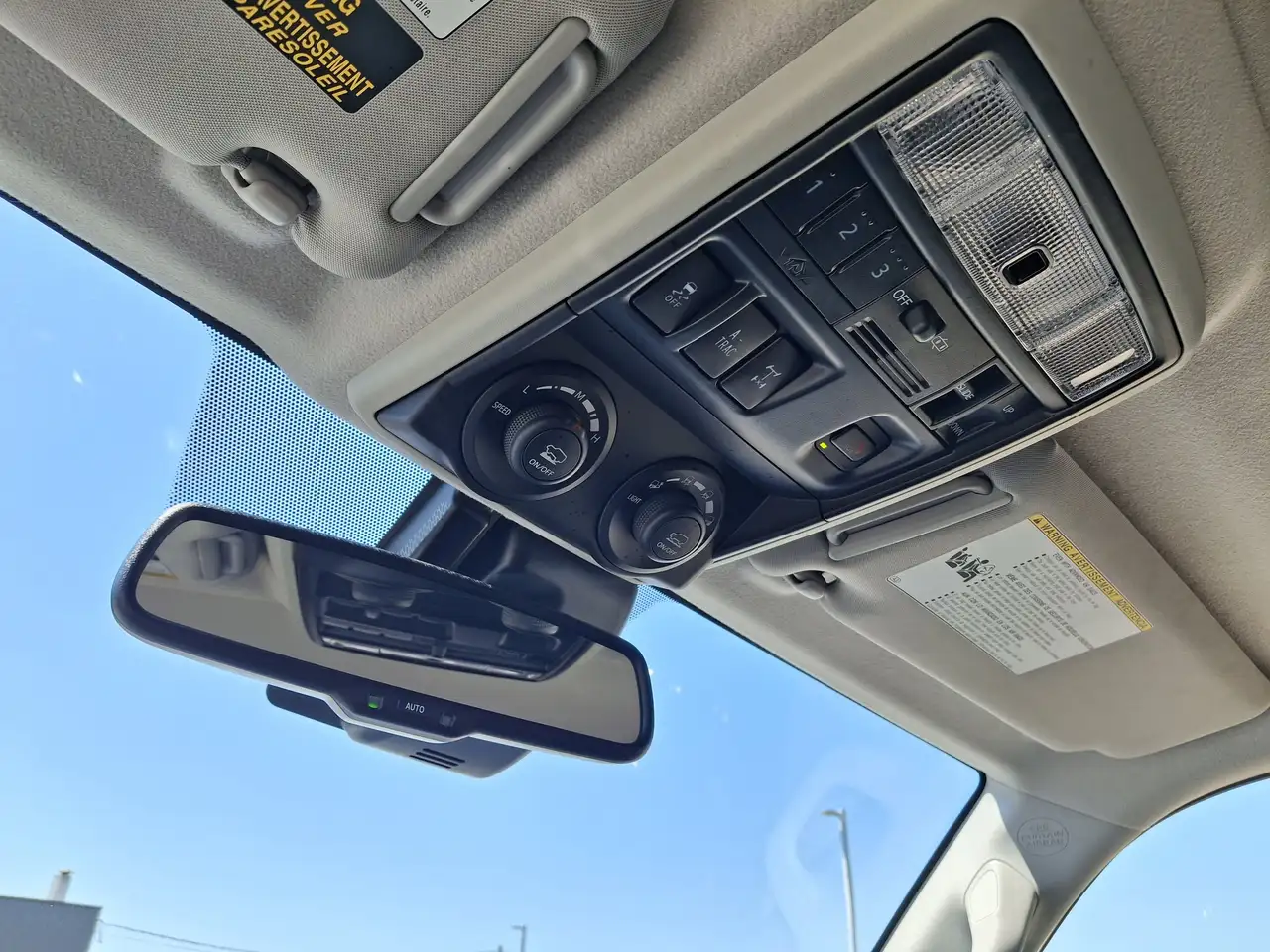 Toyota 4-Runner снимка Toyota 4-Runner