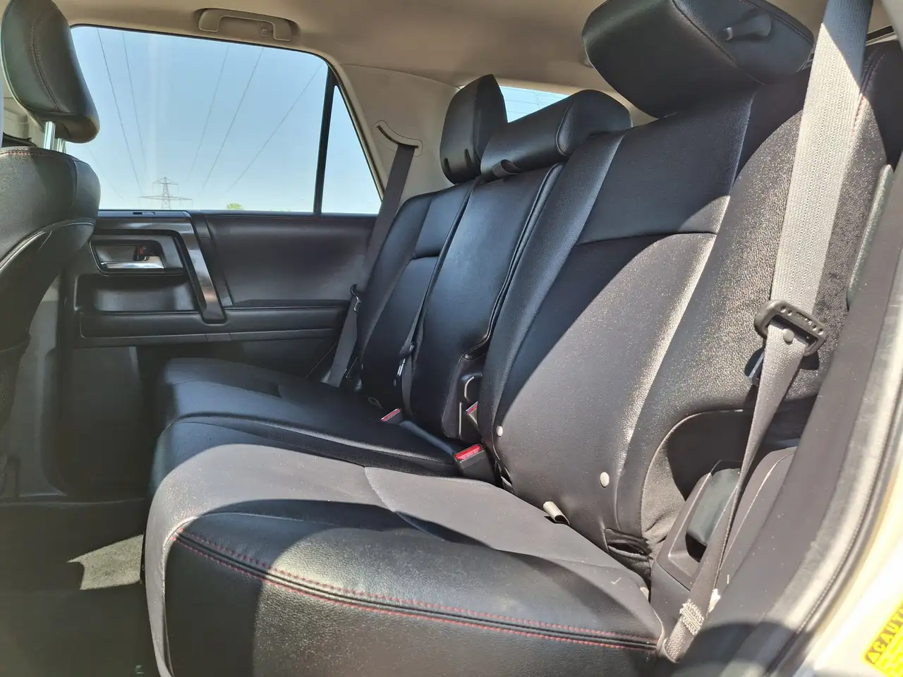 Toyota 4-Runner снимка Toyota 4-Runner