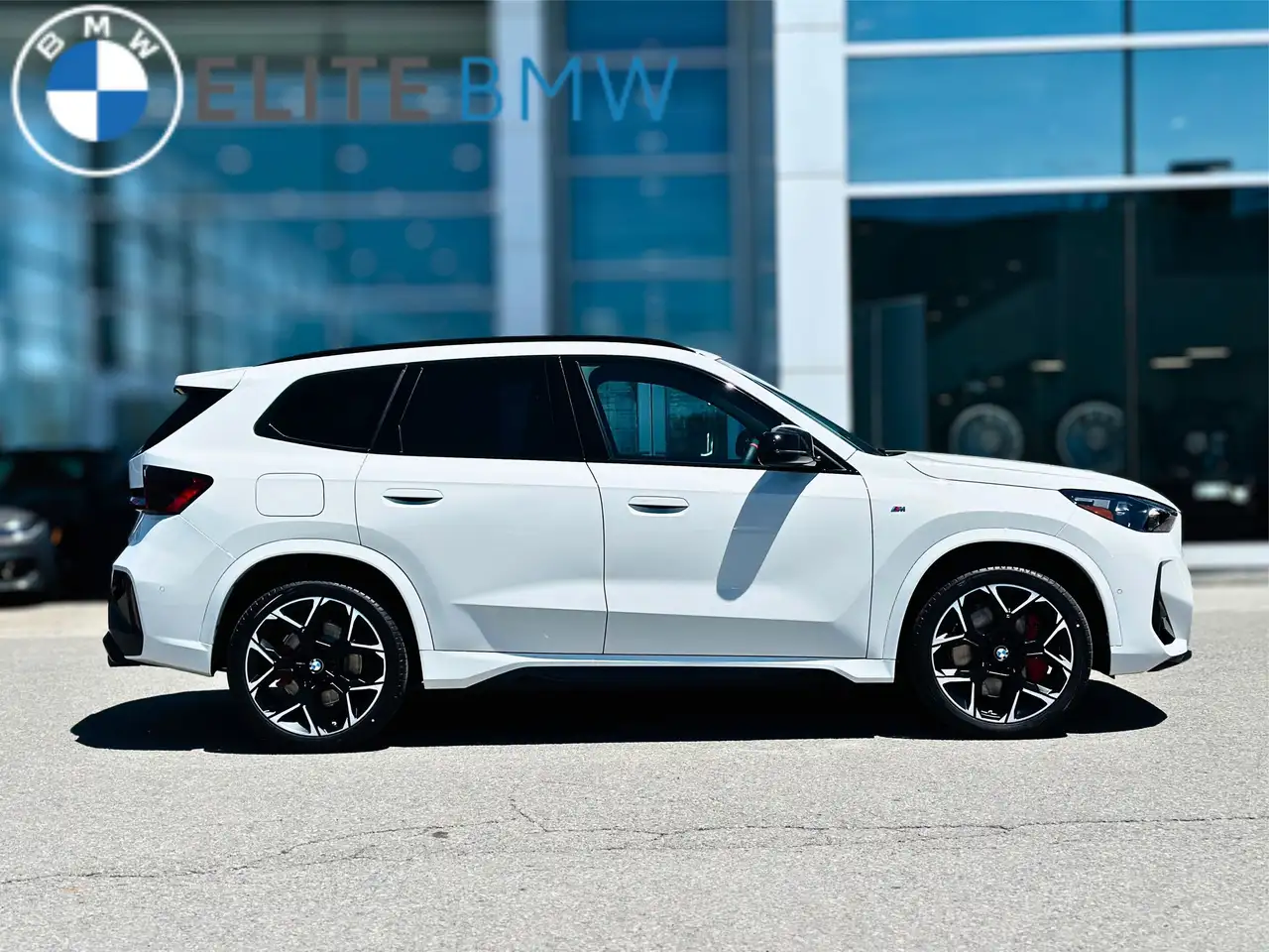 BMW X1 photo BMW X1