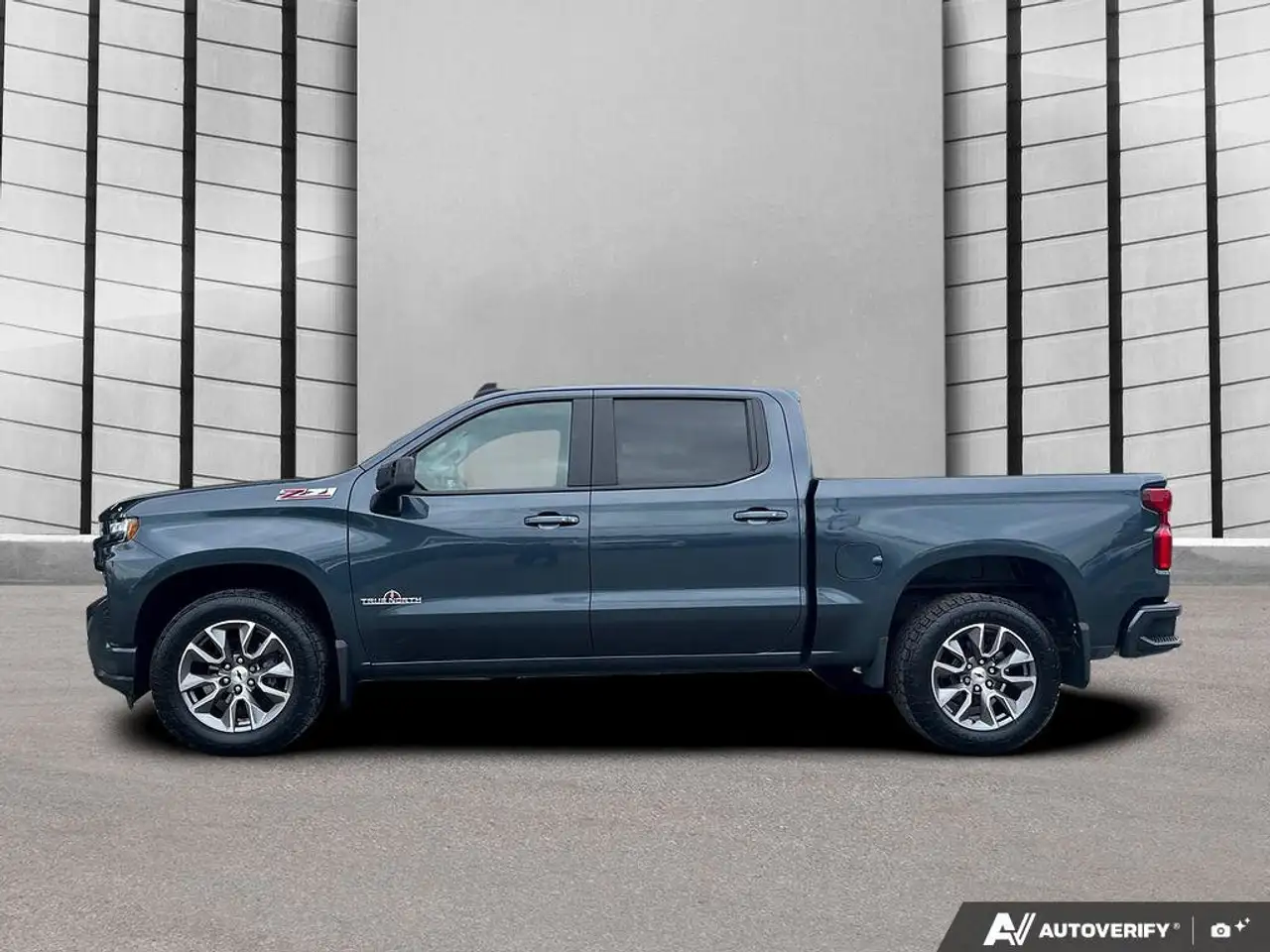 Chevrolet Silverado 1500 снимка Chevrolet Silverado 1500