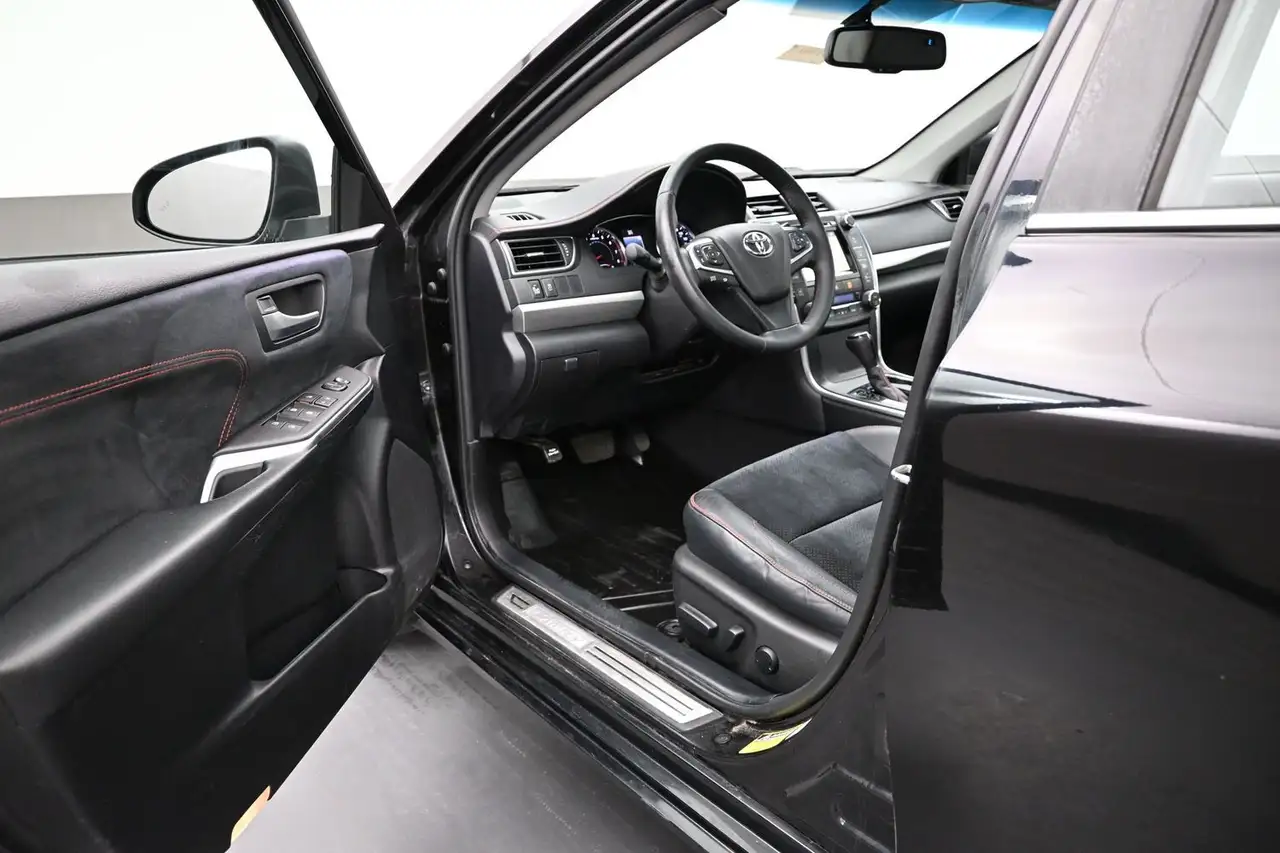 Toyota Camry fotografie Toyota Camry