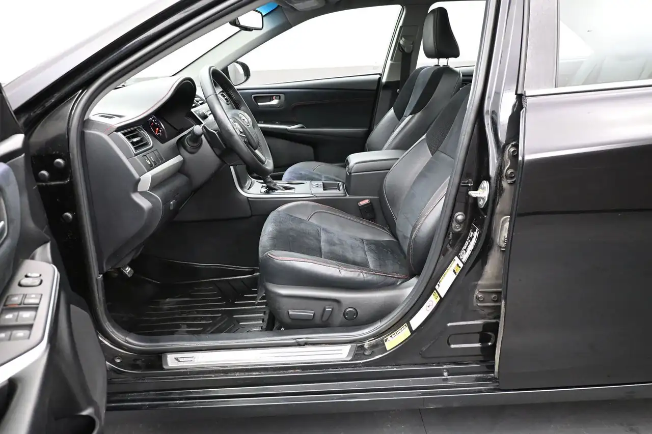 Toyota Camry fotografie Toyota Camry