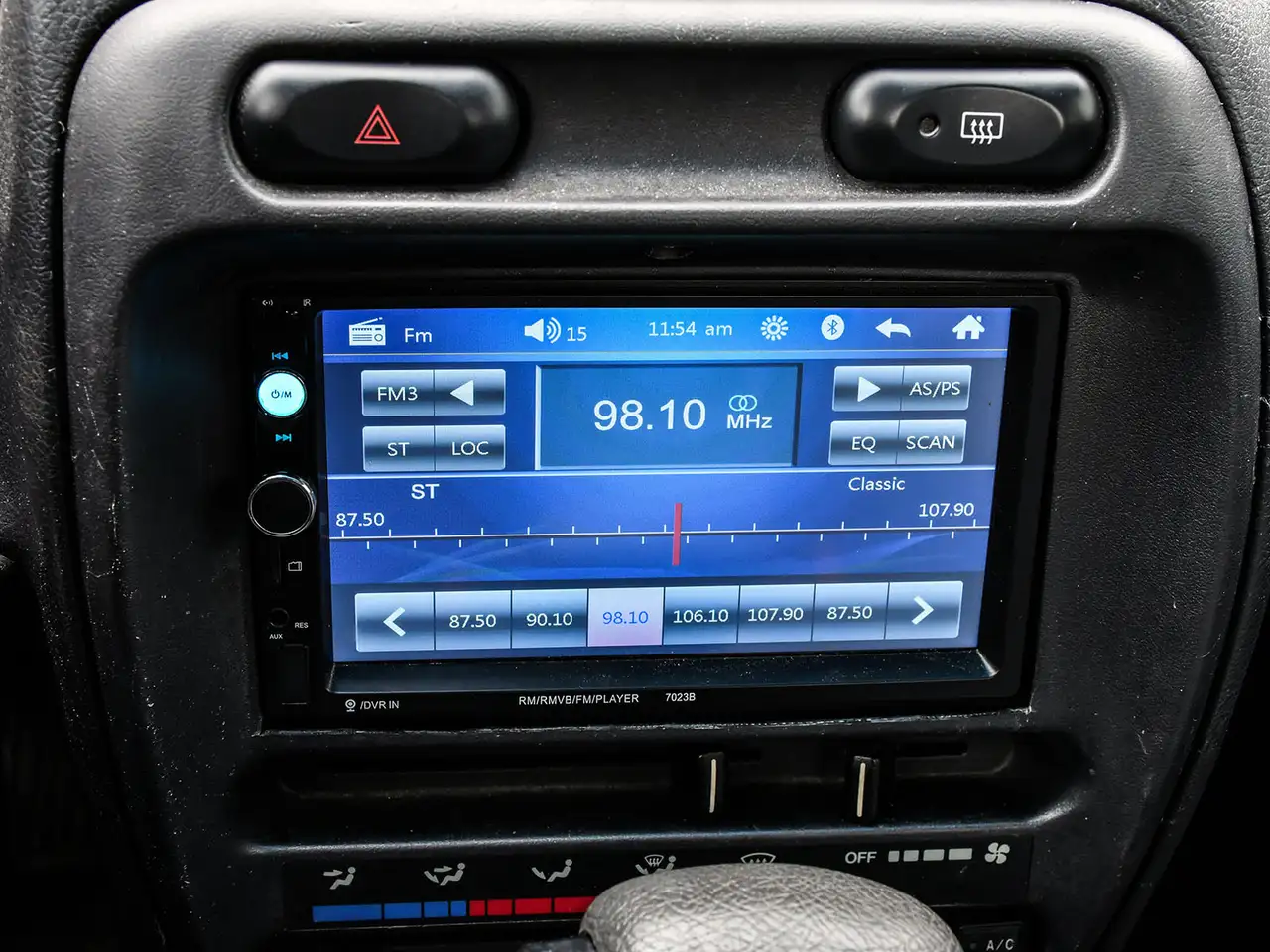 Suzuki Esteem fotografie Suzuki Esteem