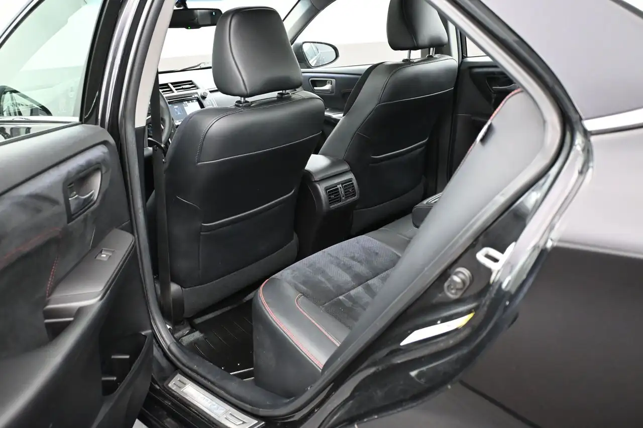 Toyota Camry fotografie Toyota Camry