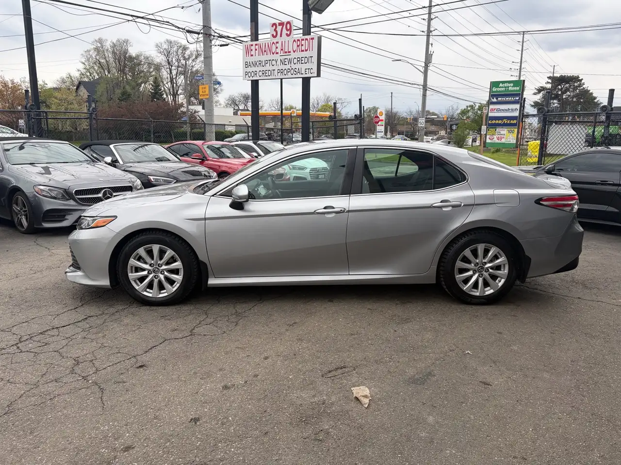 Toyota Camry снимка Toyota Camry
