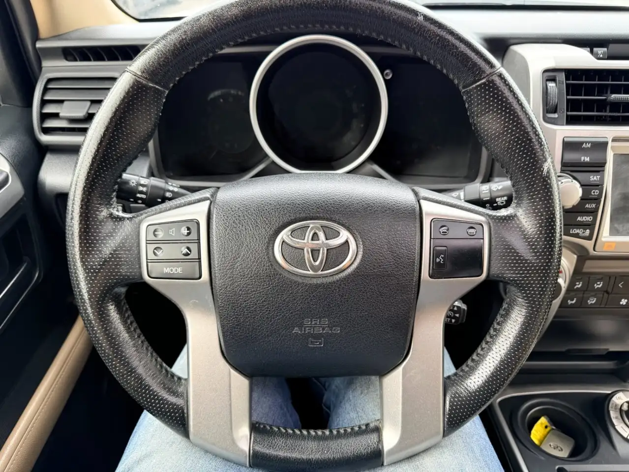 Toyota 4-Runner снимка Toyota 4-Runner