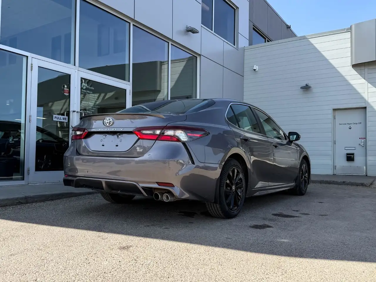 Toyota Camry снимка Toyota Camry