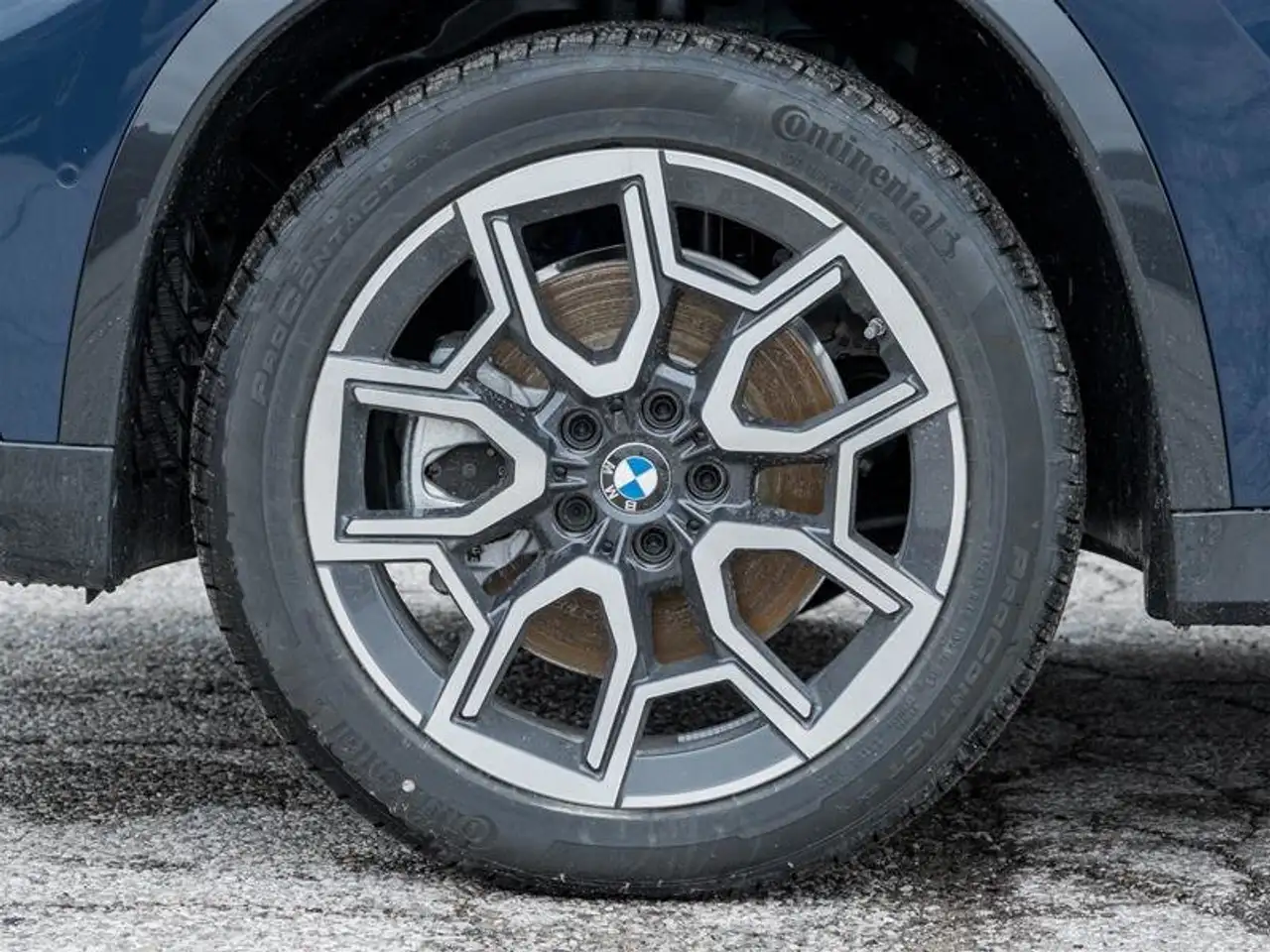 BMW X1 снимка BMW X1