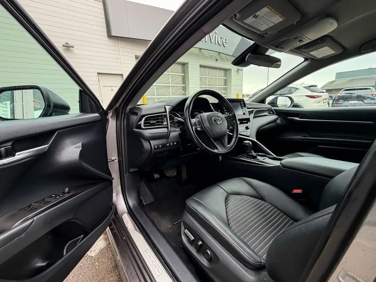 Toyota Camry снимка Toyota Camry
