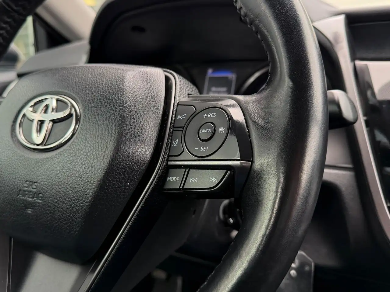 Toyota Camry снимка Toyota Camry