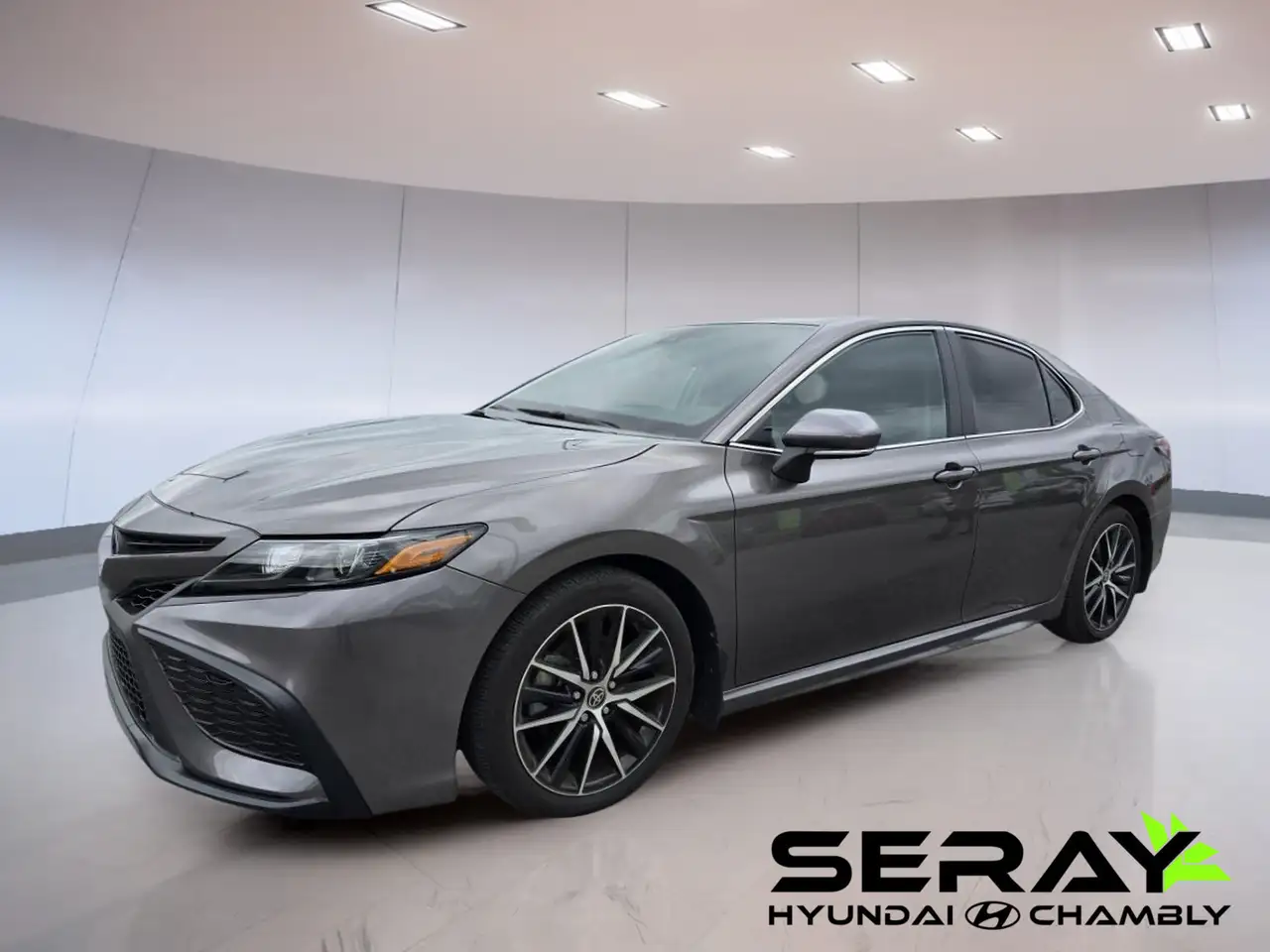 Toyota Camry снимка Toyota Camry