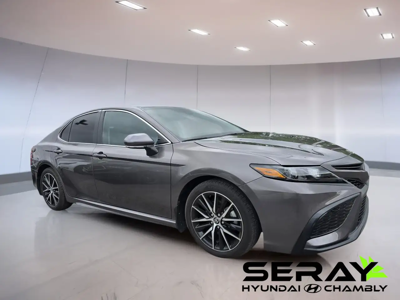 Toyota Camry снимка Toyota Camry