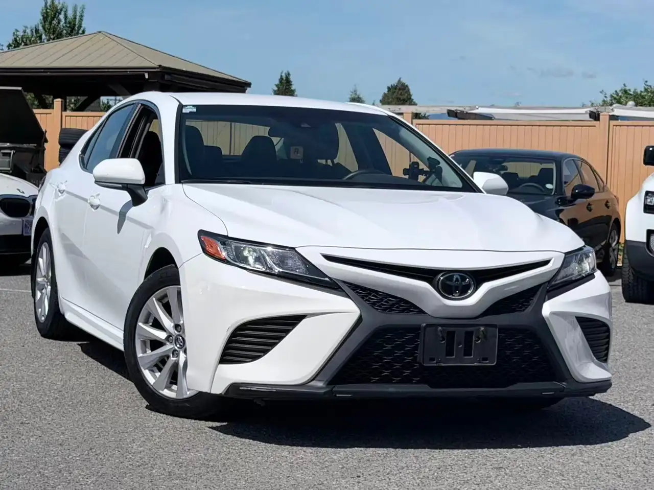 Toyota Camry снимка Toyota Camry