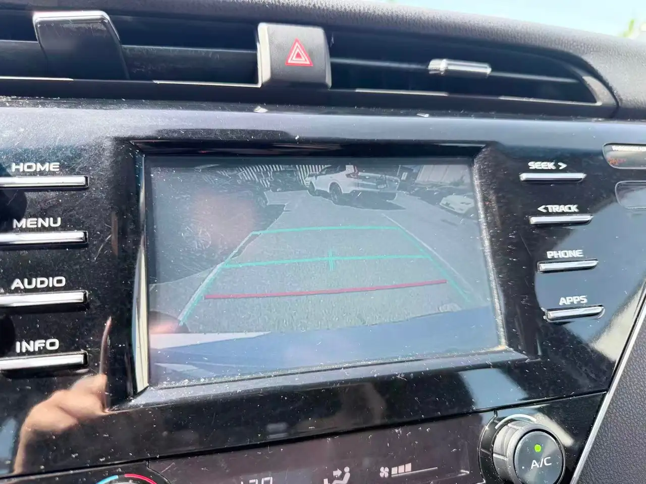 Toyota Camry снимка Toyota Camry