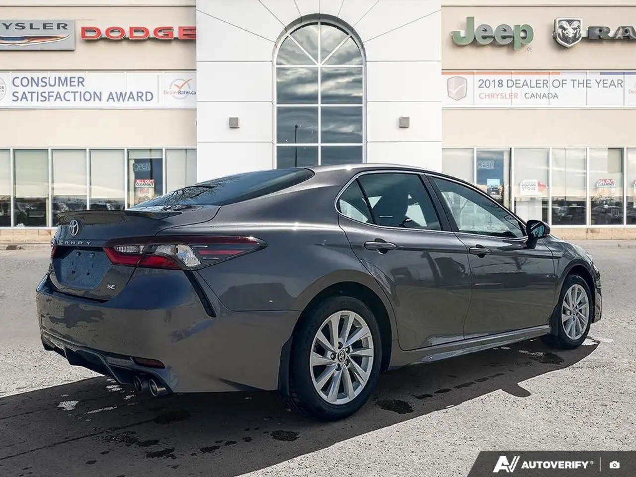 Toyota Camry снимка Toyota Camry