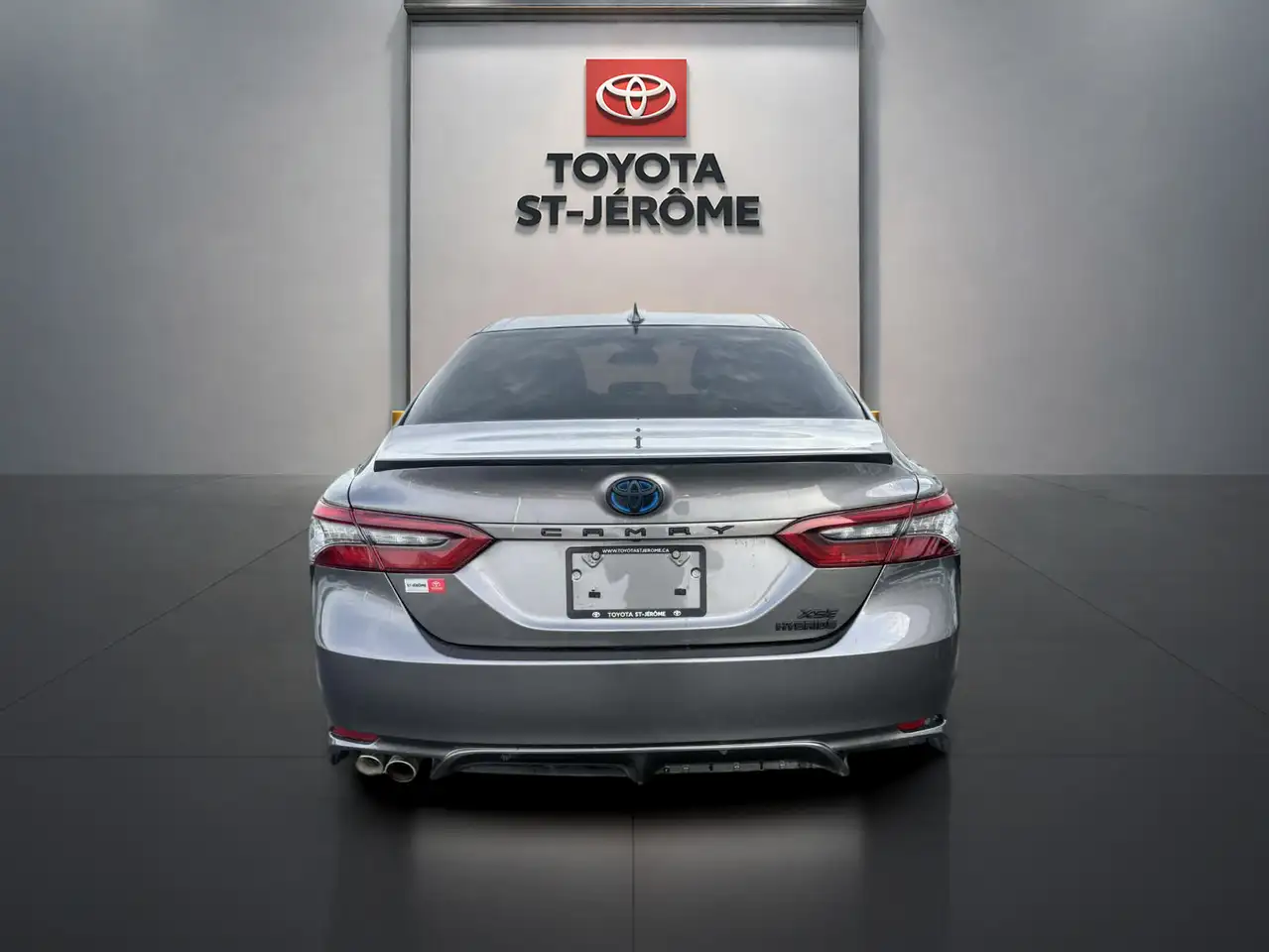 Toyota Camry снимка Toyota Camry