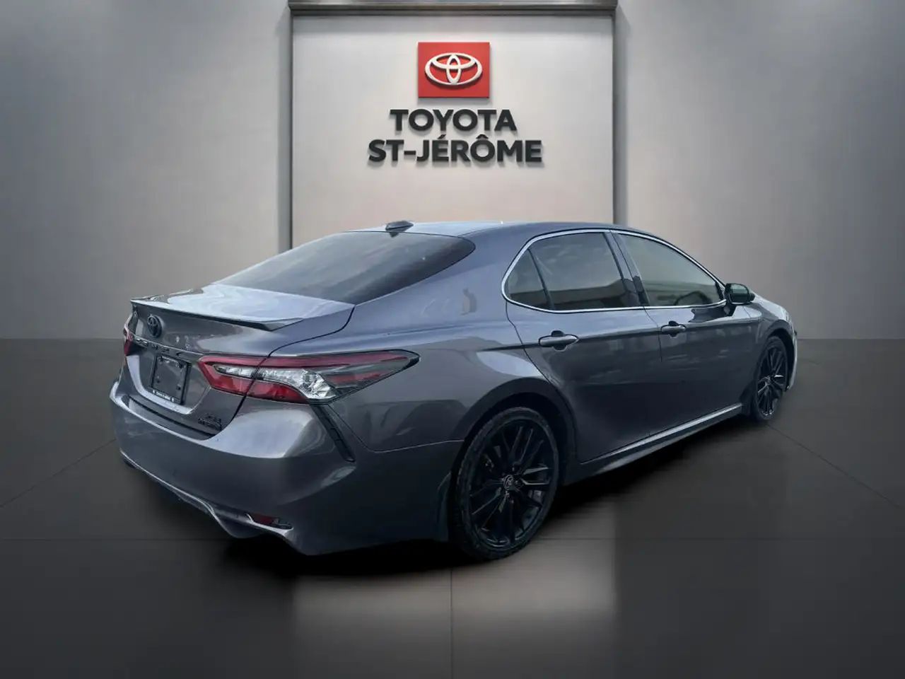 Toyota Camry снимка Toyota Camry