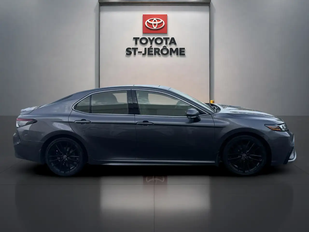 Toyota Camry снимка Toyota Camry