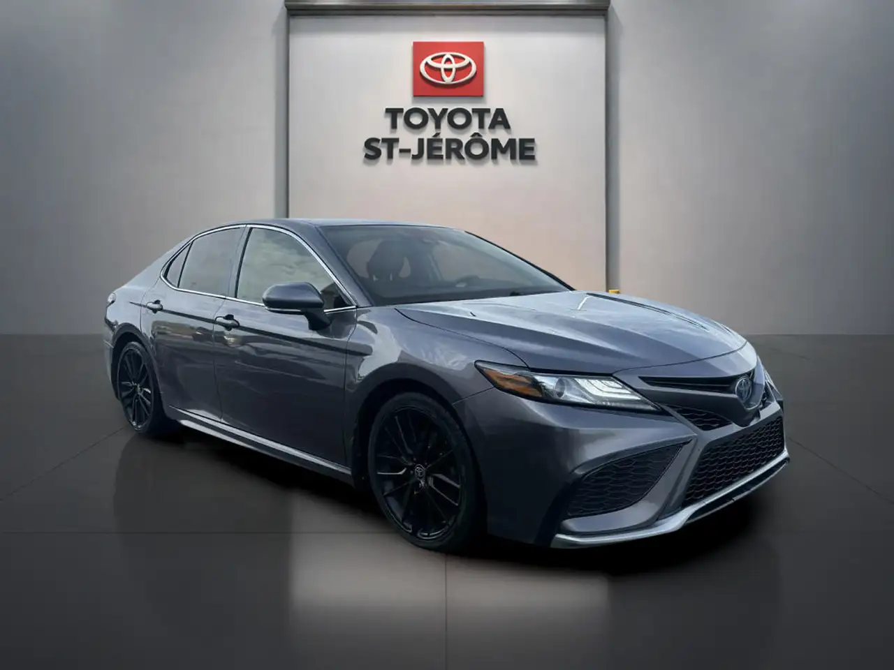 Toyota Camry снимка Toyota Camry