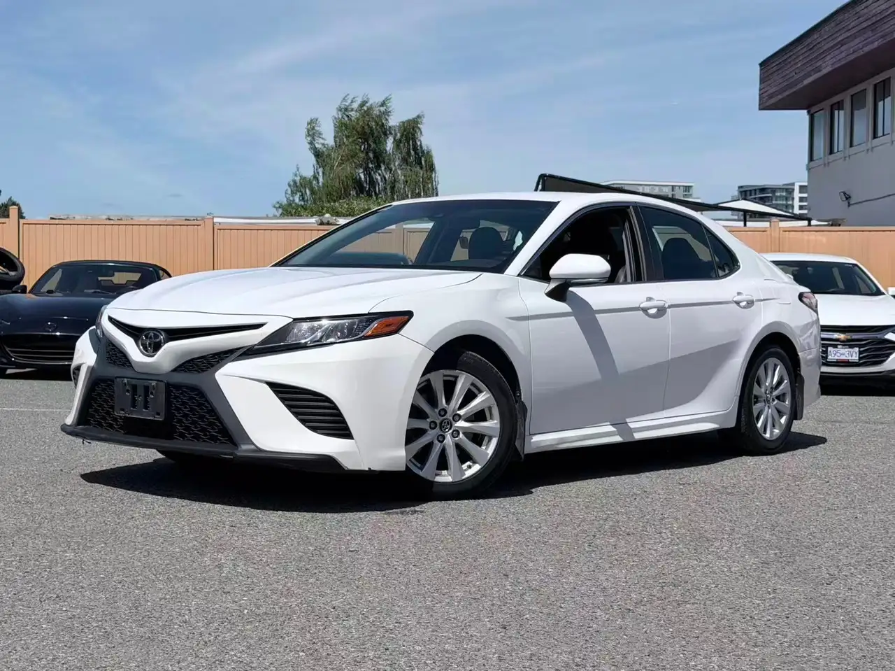 Toyota Camry снимка Toyota Camry