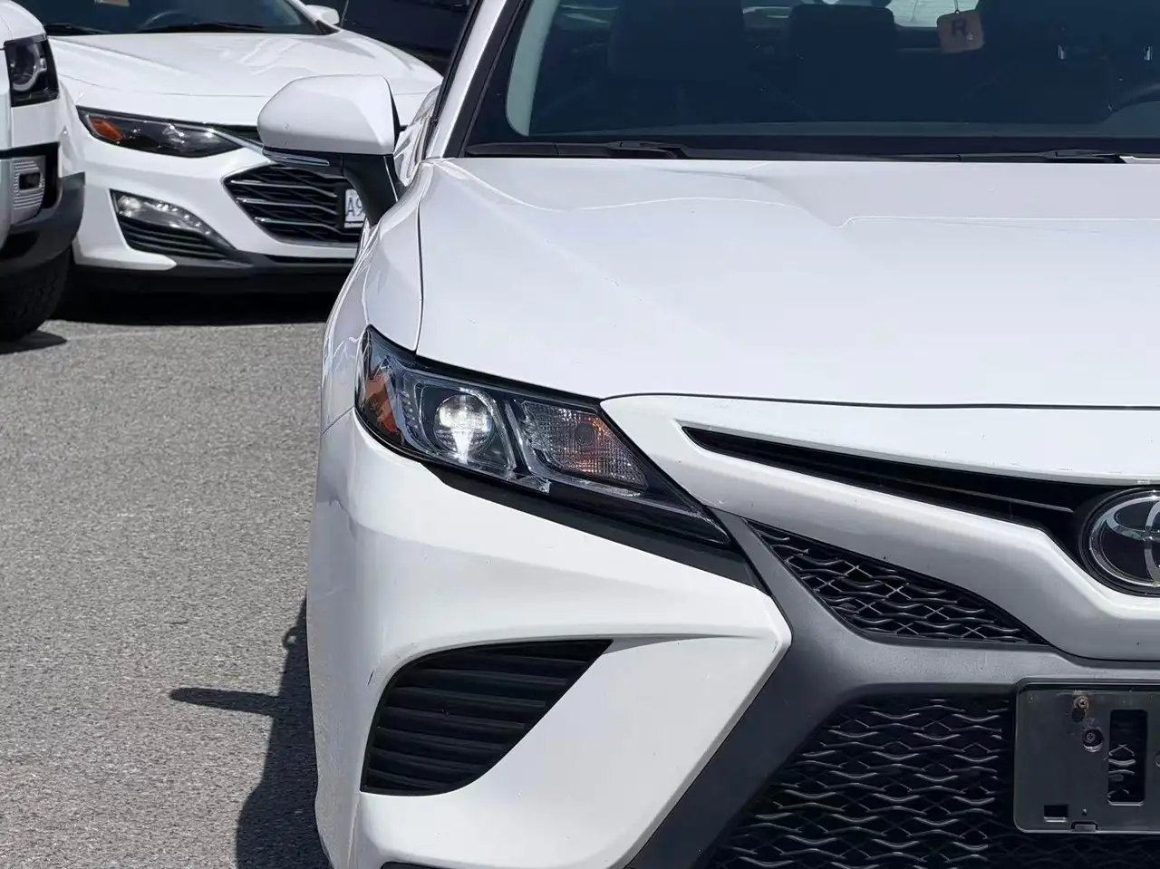 Toyota Camry снимка Toyota Camry