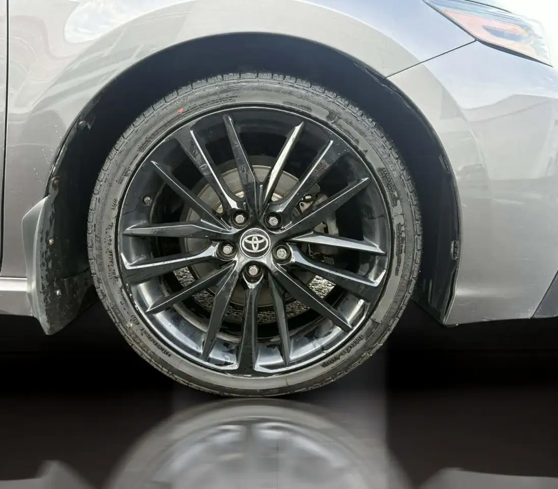 Toyota Camry снимка Toyota Camry