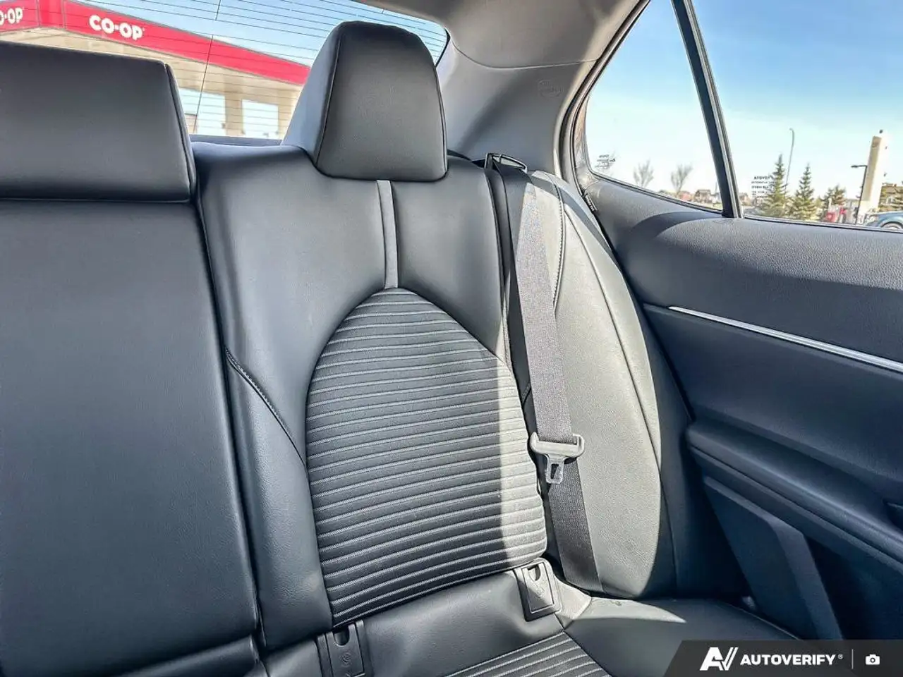 Toyota Camry снимка Toyota Camry
