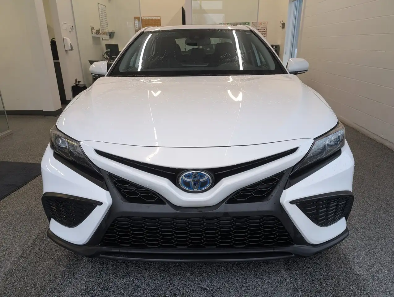 Toyota Camry снимка Toyota Camry