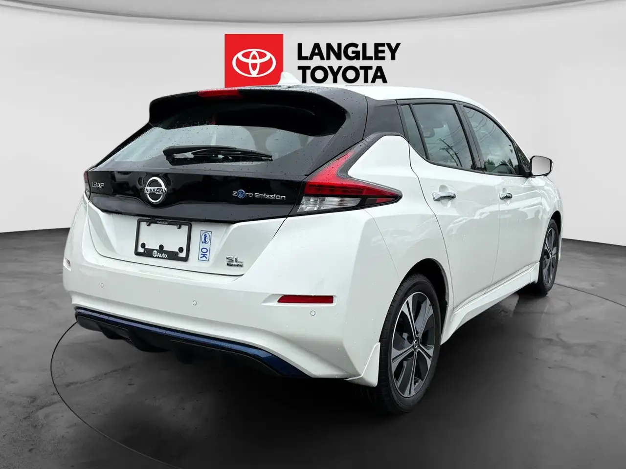 Nissan Leaf снимка Nissan Leaf