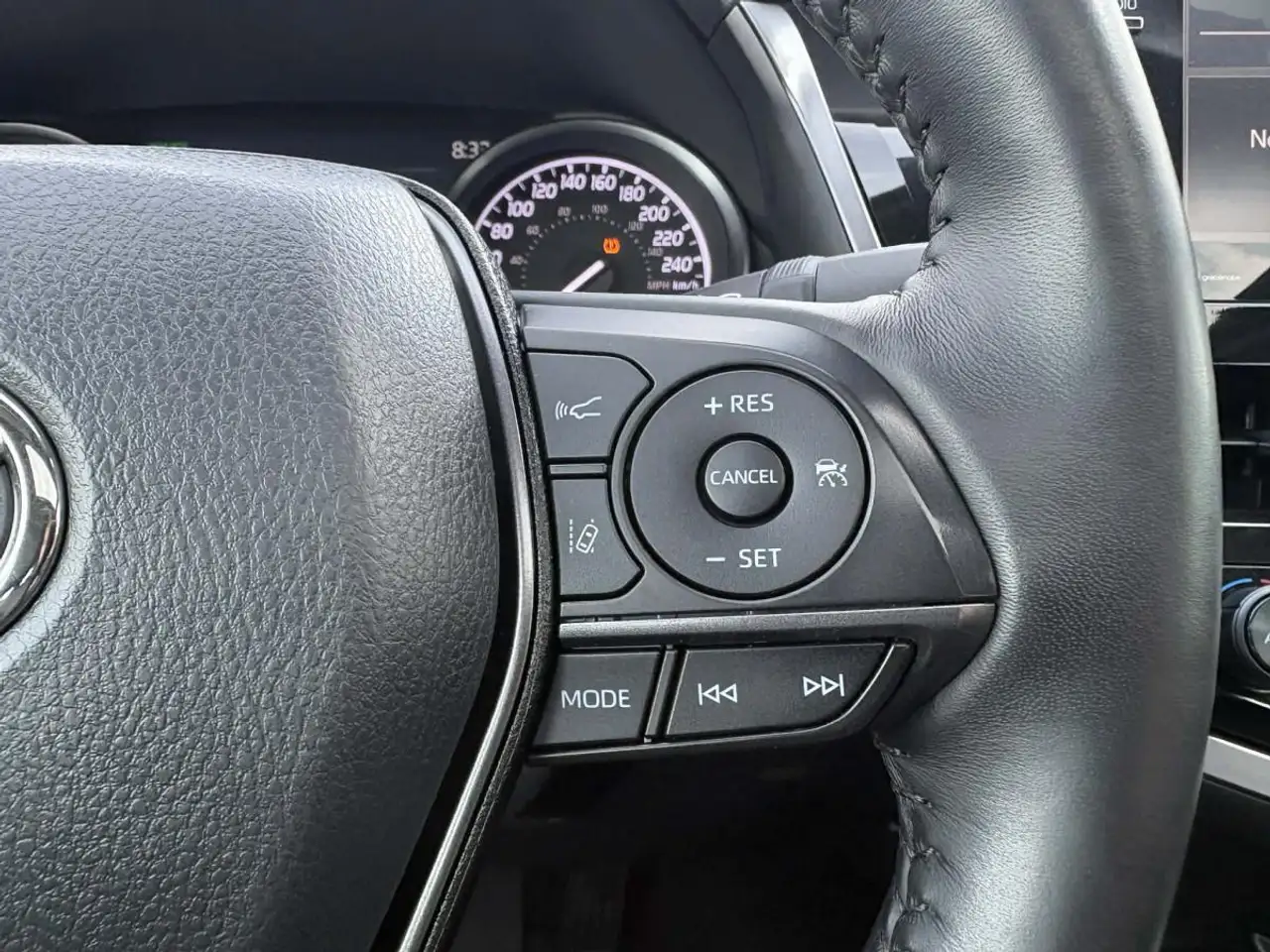 Toyota Camry снимка Toyota Camry