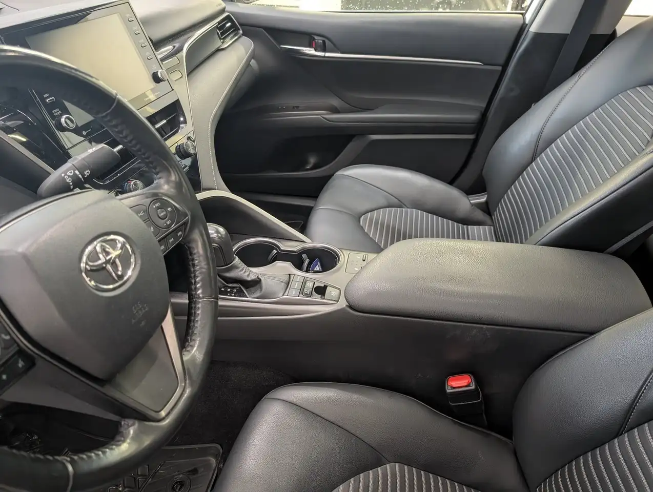 Toyota Camry снимка Toyota Camry