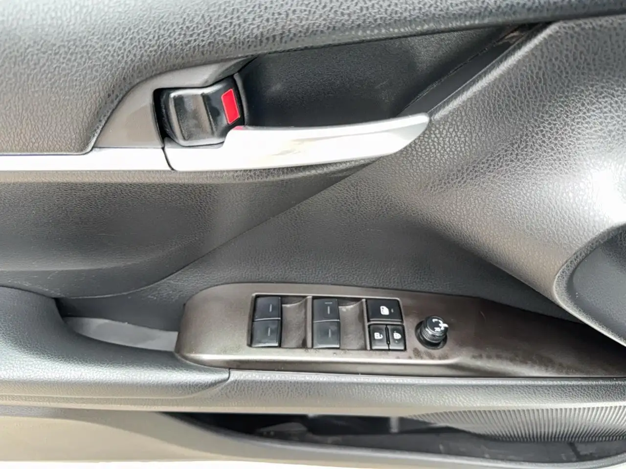 Toyota Camry снимка Toyota Camry