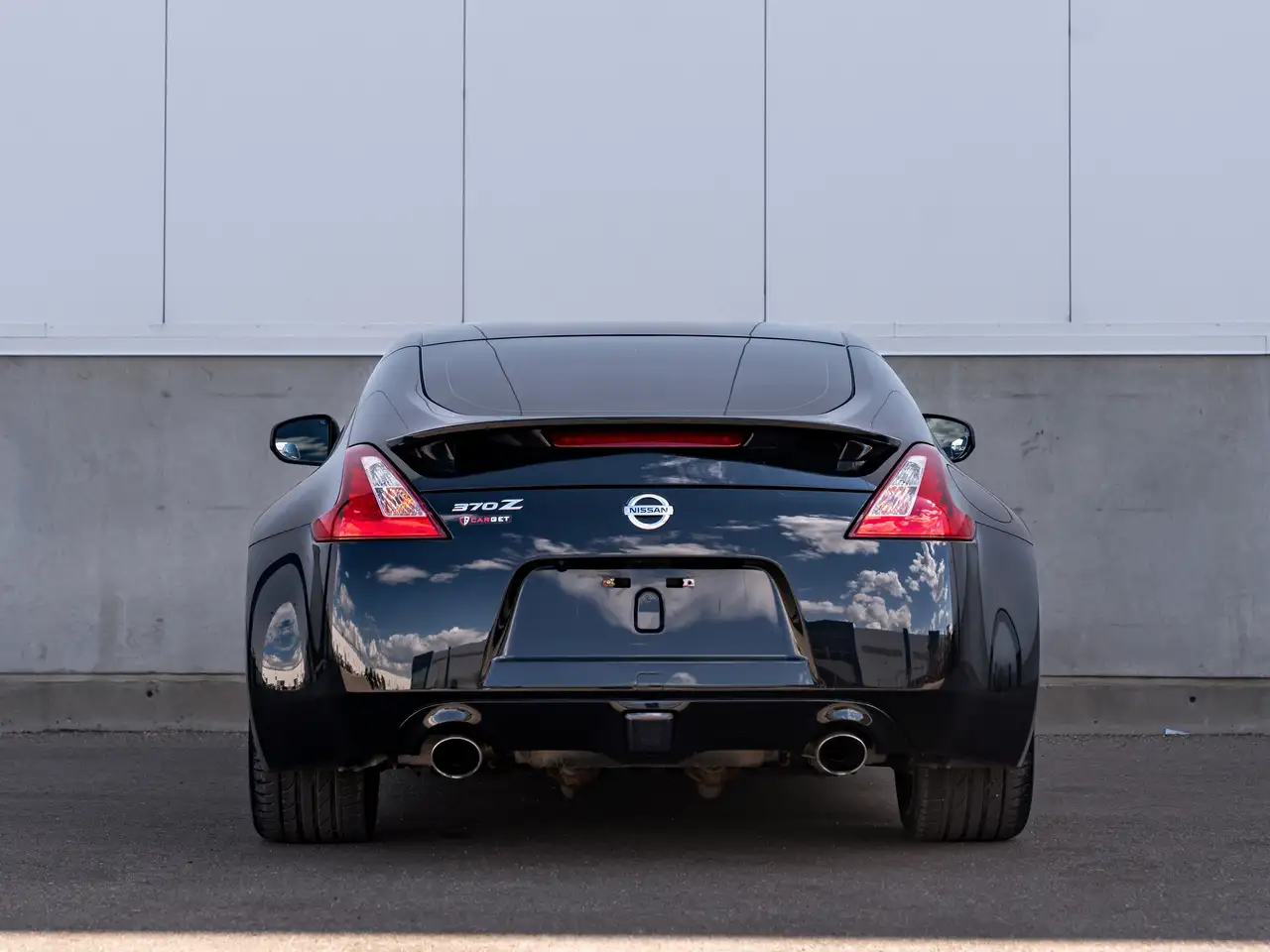 Nissan 370Z снимка Nissan 370Z