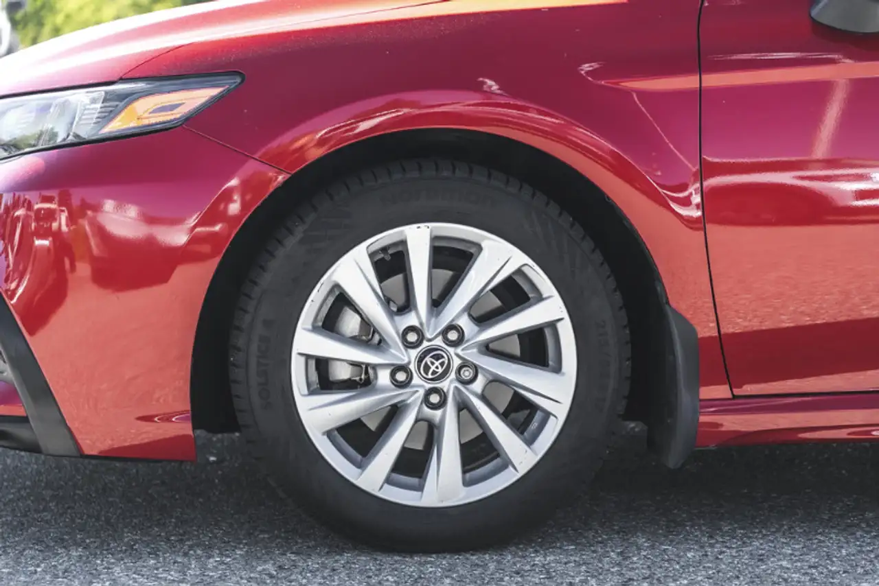 Toyota Camry снимка Toyota Camry