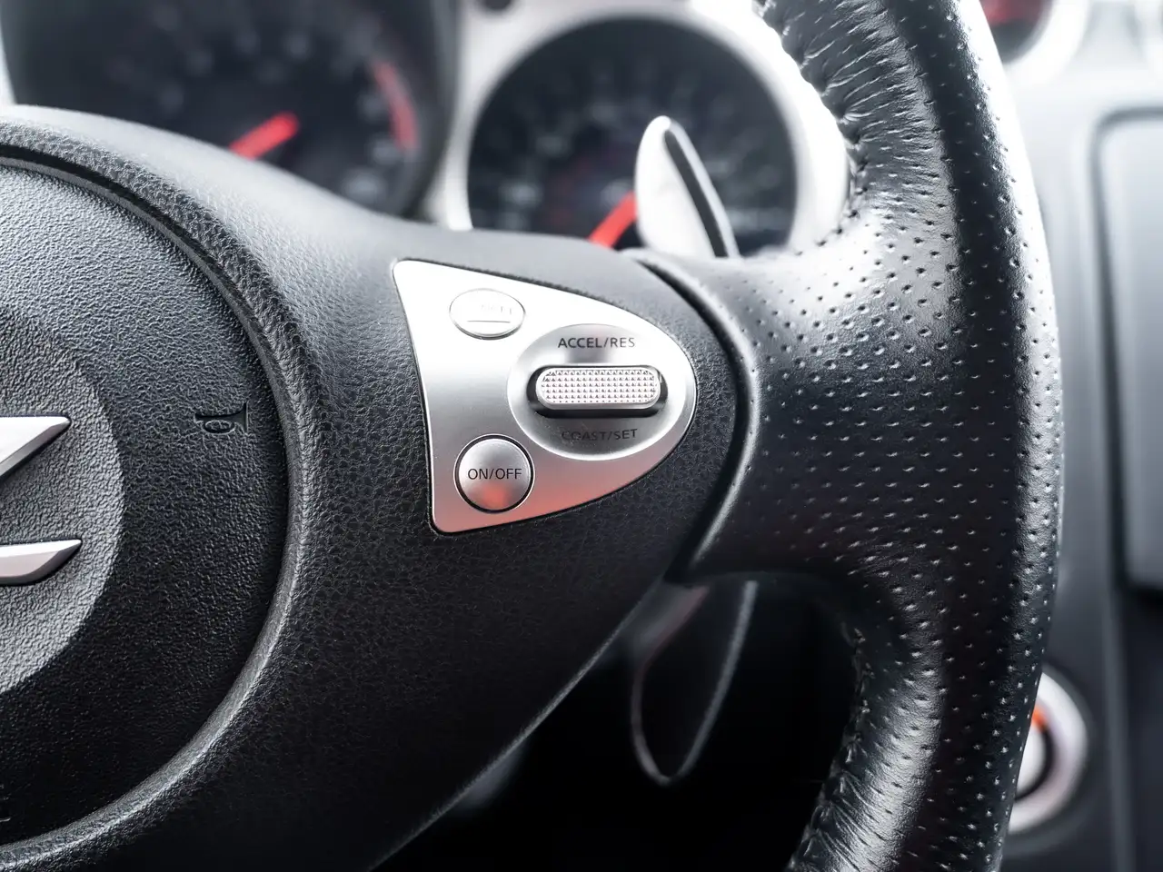 Nissan 370Z снимка Nissan 370Z