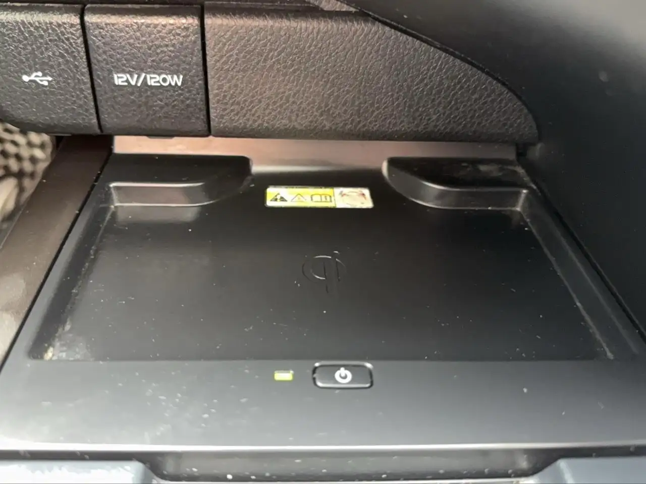 Toyota Camry снимка Toyota Camry