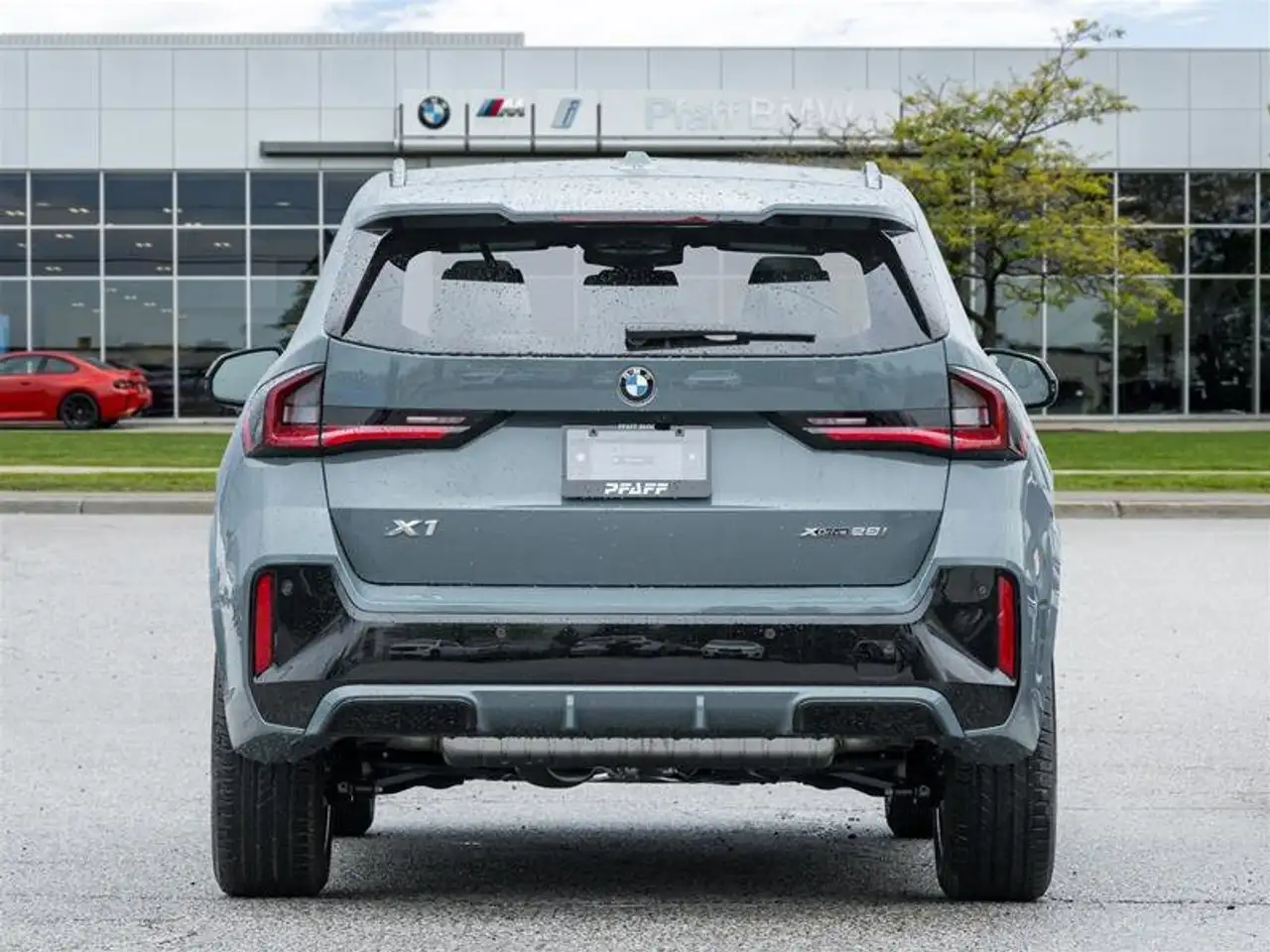 BMW X1 photo BMW X1