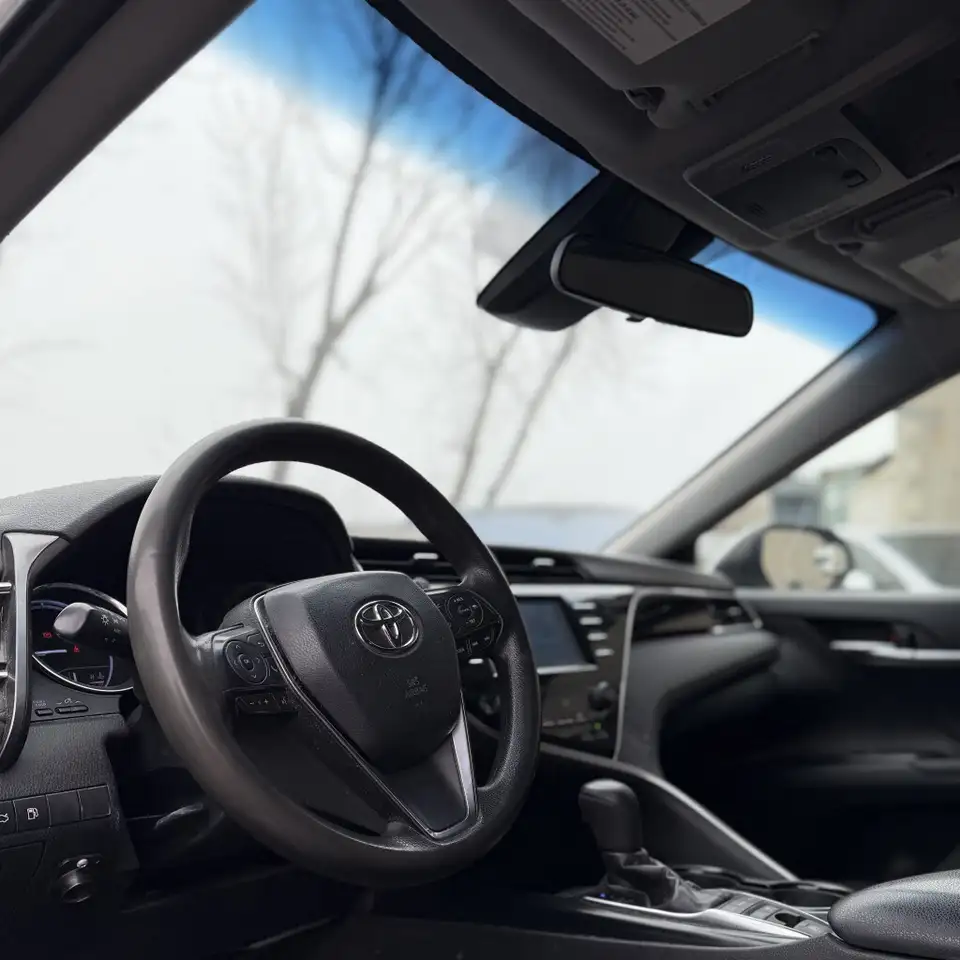 Toyota Camry снимка Toyota Camry