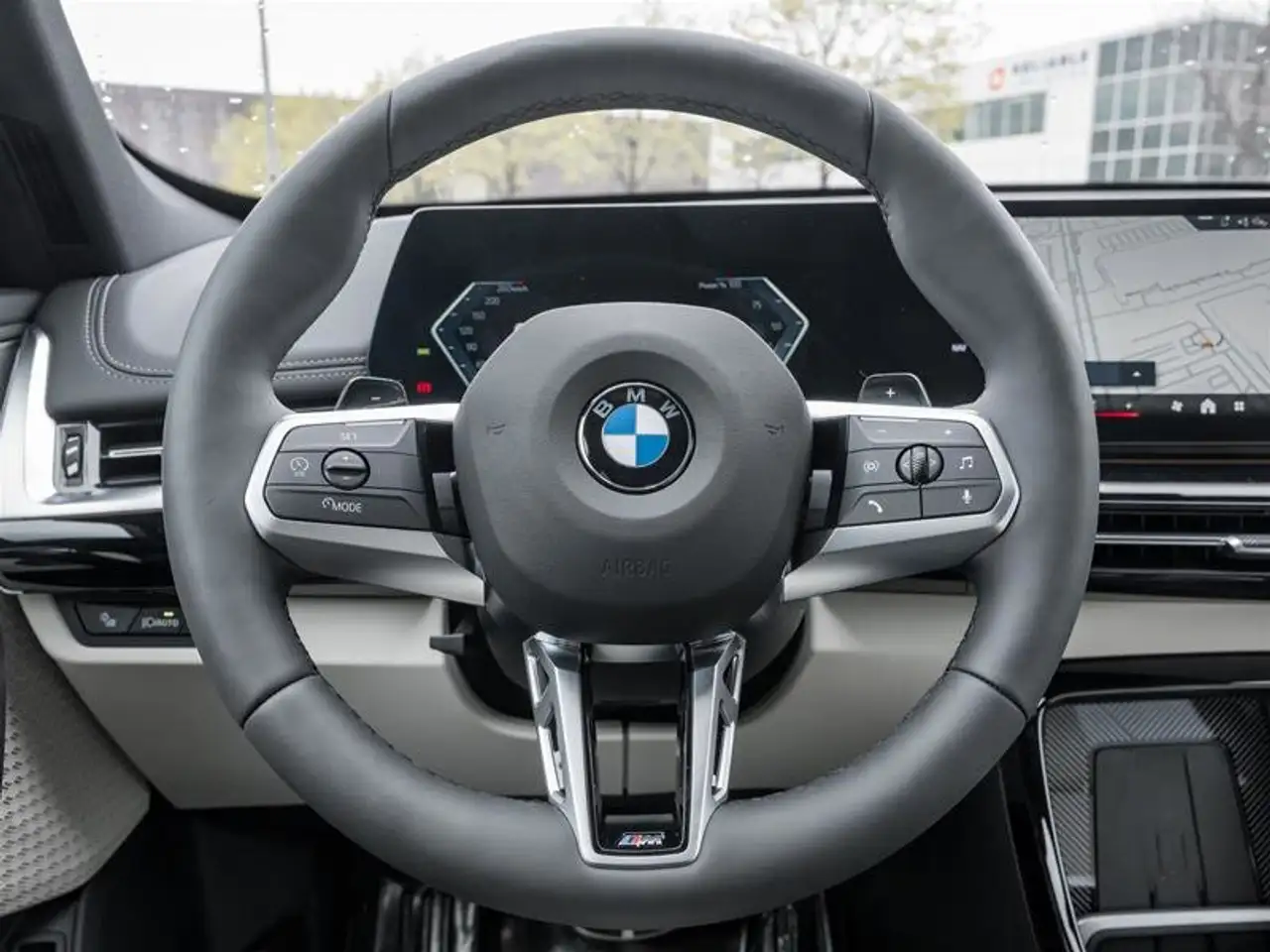 BMW X1 photo BMW X1